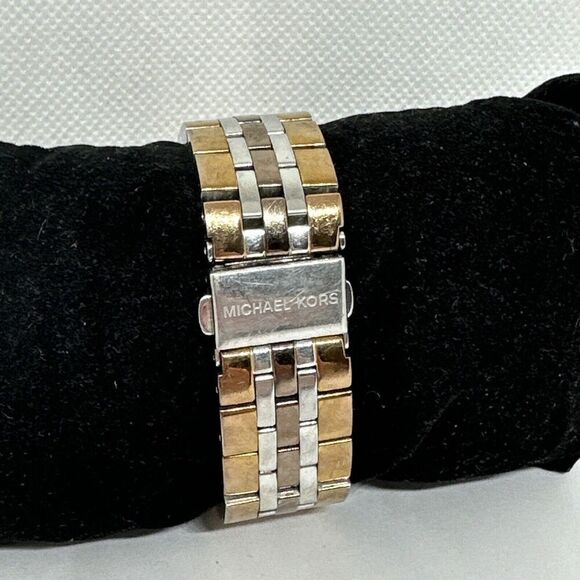 Michael Kors Ritz MK5642 Women Tri-Tone Stainless Steel Analog Dial Watch NUL60 main image 5